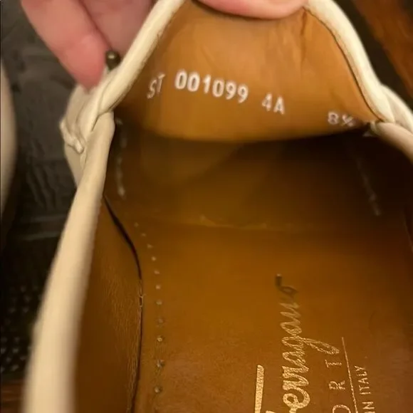 Vintage Salvatore Ferragamo 4A Narrow Beige Women's Loafers - Picture 12 of 12